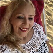 Insegnante per aiuto compiti per bambini di scuola primaria e secondaria di primo grado in difficoltà di apprendimento